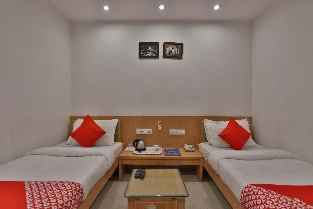 Oyo 14943 Shubh Suvidha Somnāth Exterior foto